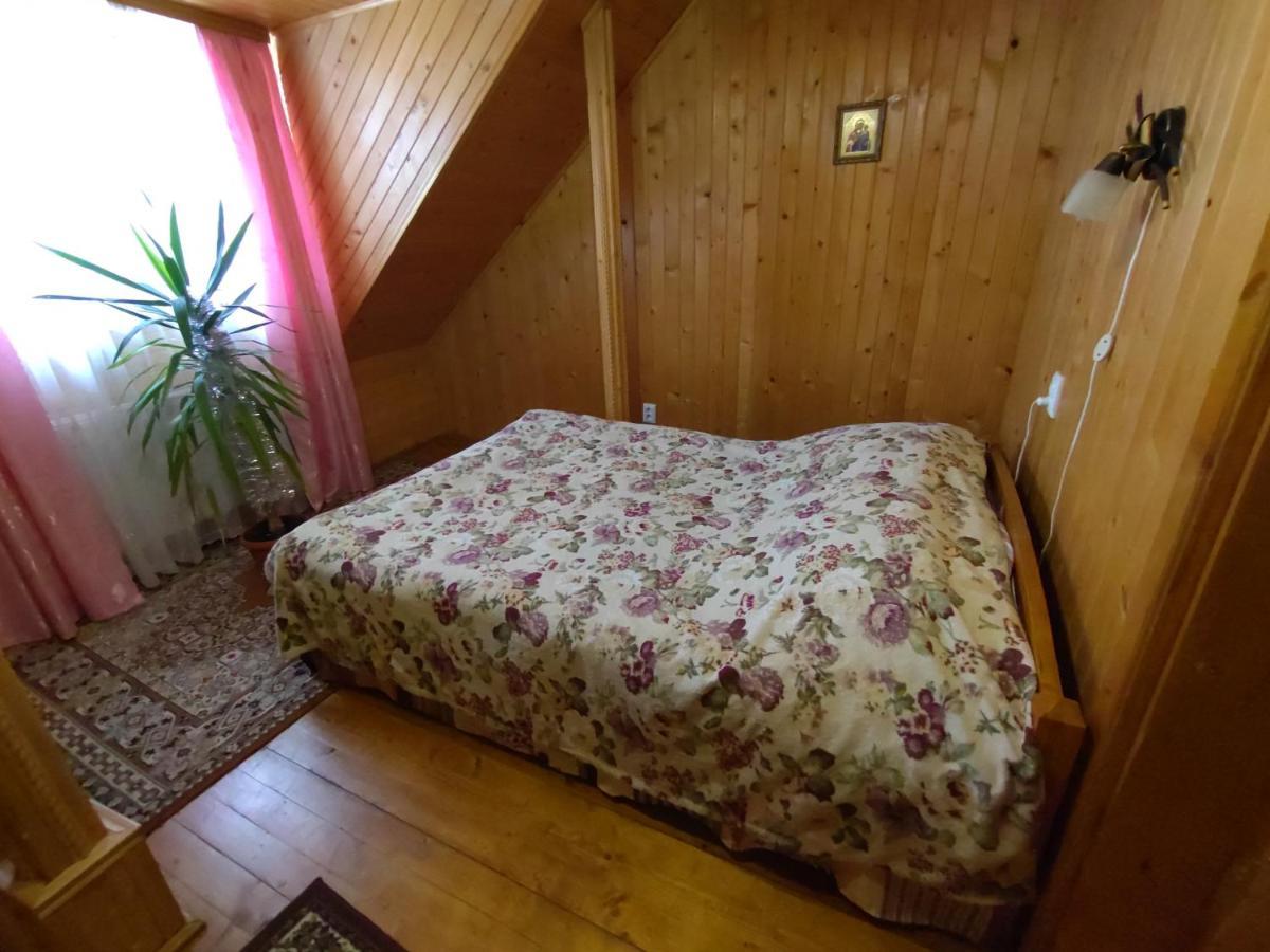 Guesthouse U Dida Viktora Yaremche Ngoại thất bức ảnh